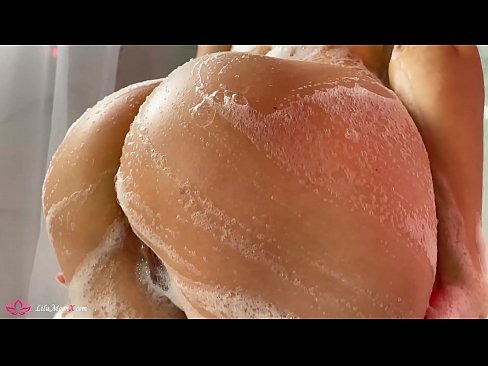 ❤️ Brunette onanerer fisse med vibrator til intens orgasme i brusebad Fucking at da.milf300com.ru ❌❤