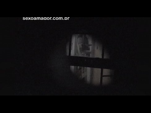 ❤️ Blondie bliver hemmeligt videooptaget af en voyeur fra nabolaget gemt bag hule mursten Fucking at da.milf300com.ru ❌❤